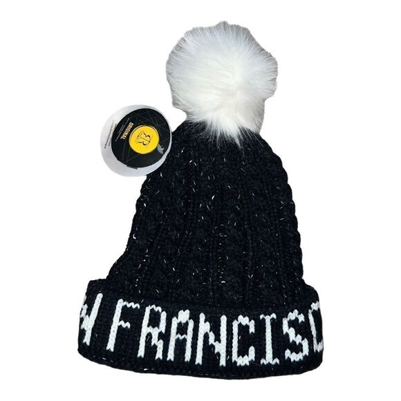 Robin Ruth San Francisco Cable Knit Ribbed Beanie Hat Faux Fur Pom One Size NWT - Picture 1 of 5